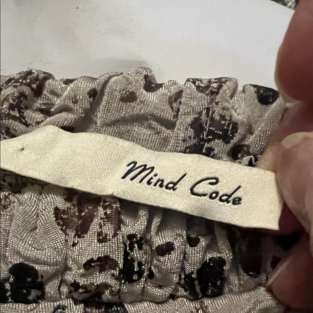 Mind Code Animal Print Top - Picture 2 of 4